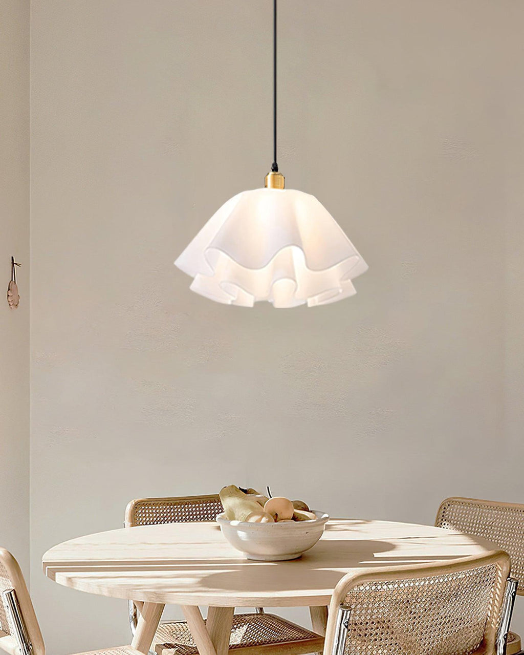 Gailon Pendant Lamp — product view 4