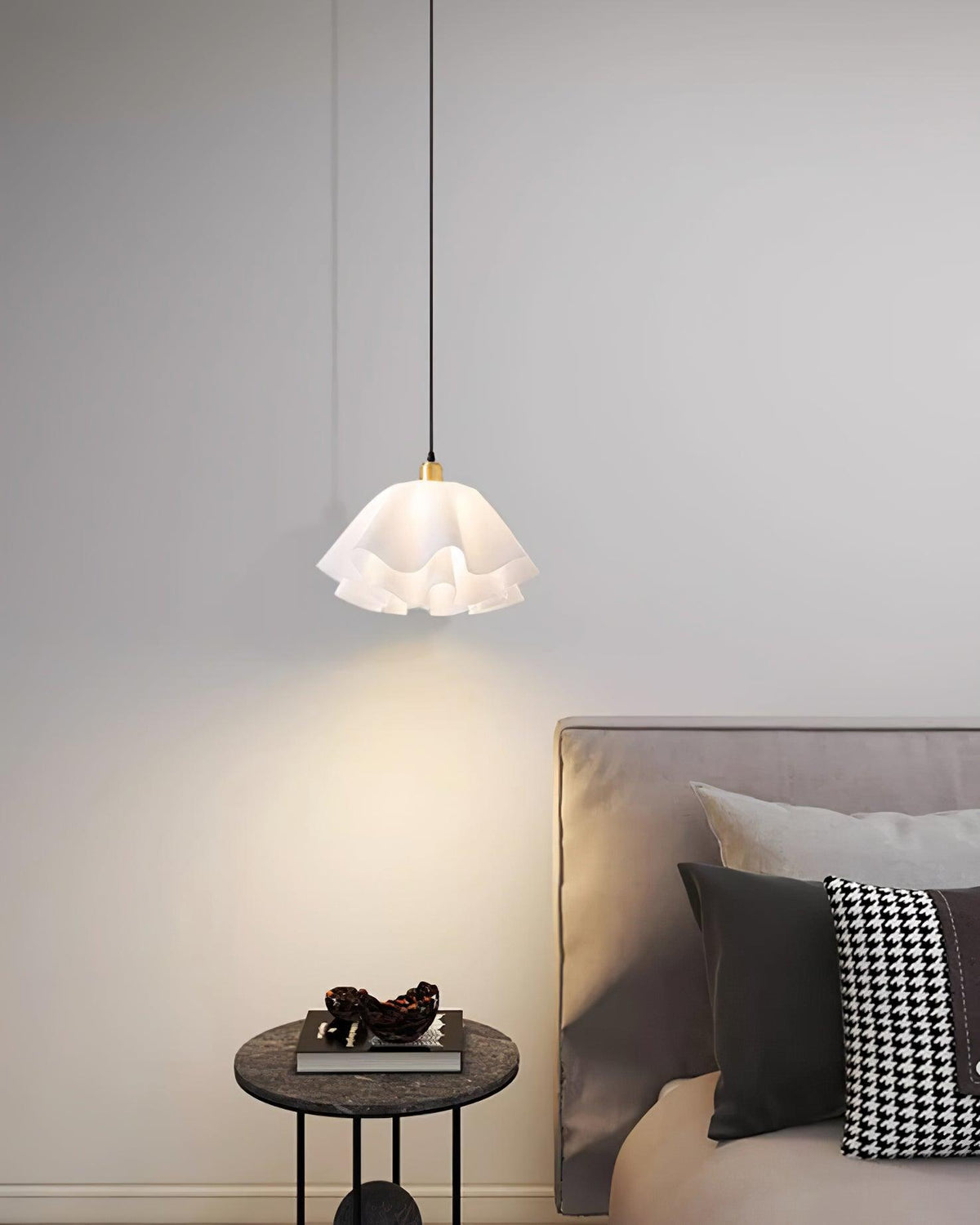 Gailon Pendant Lamp — product view 15