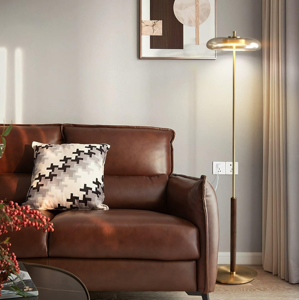 Redondo Floor Lamp — product view 4