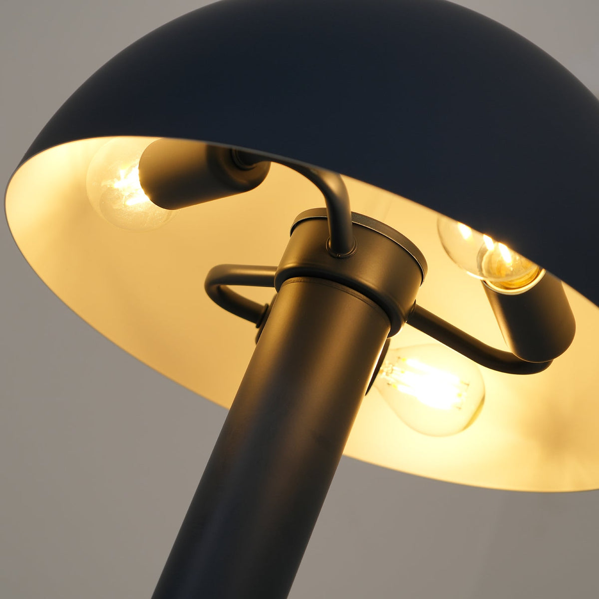 Sidnie Metal Table Lamp — product view 39