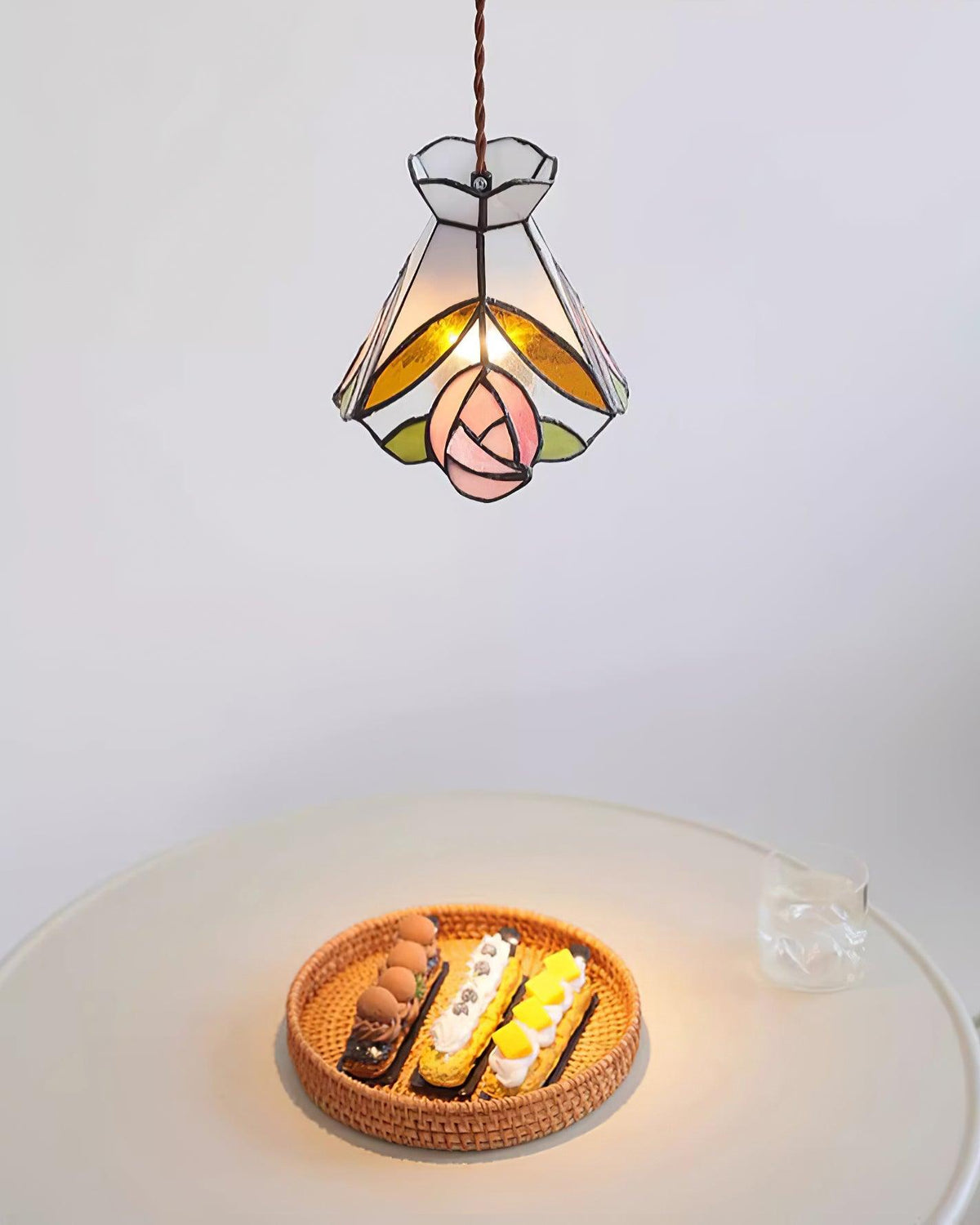 Tiffany Rose Glass Pendant Lamp — product view 9