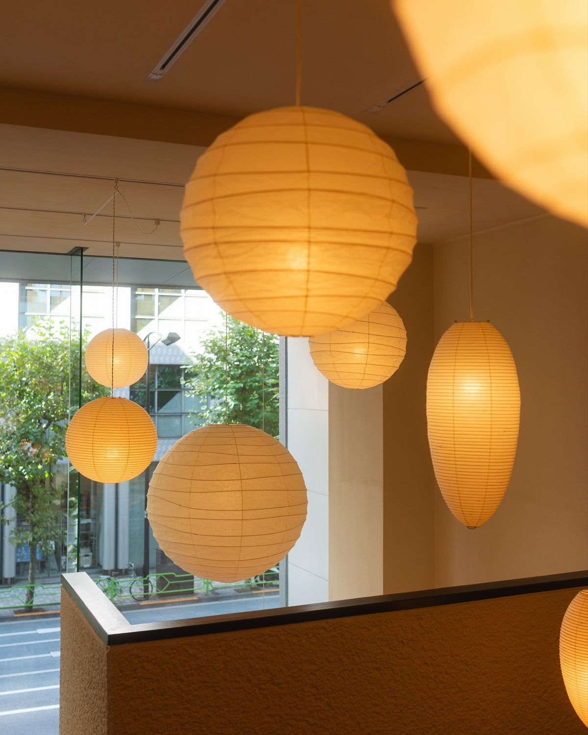 Rice Paper Pendant Lamp R15 — product view 4