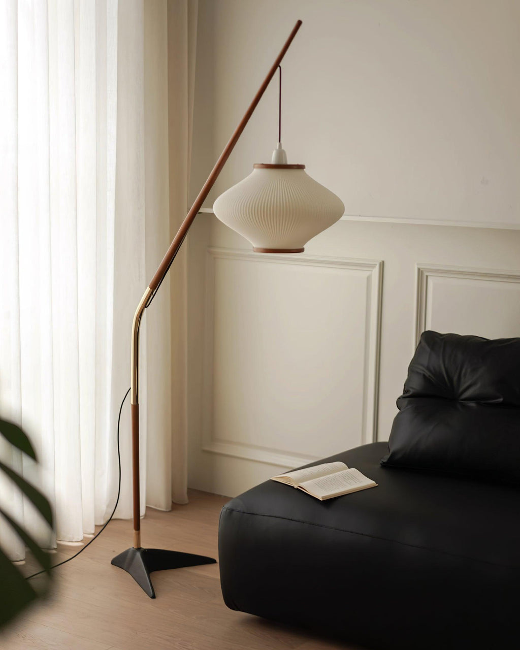 Matsusu Floor Lamp 29.5″ - 66″ — product view 4