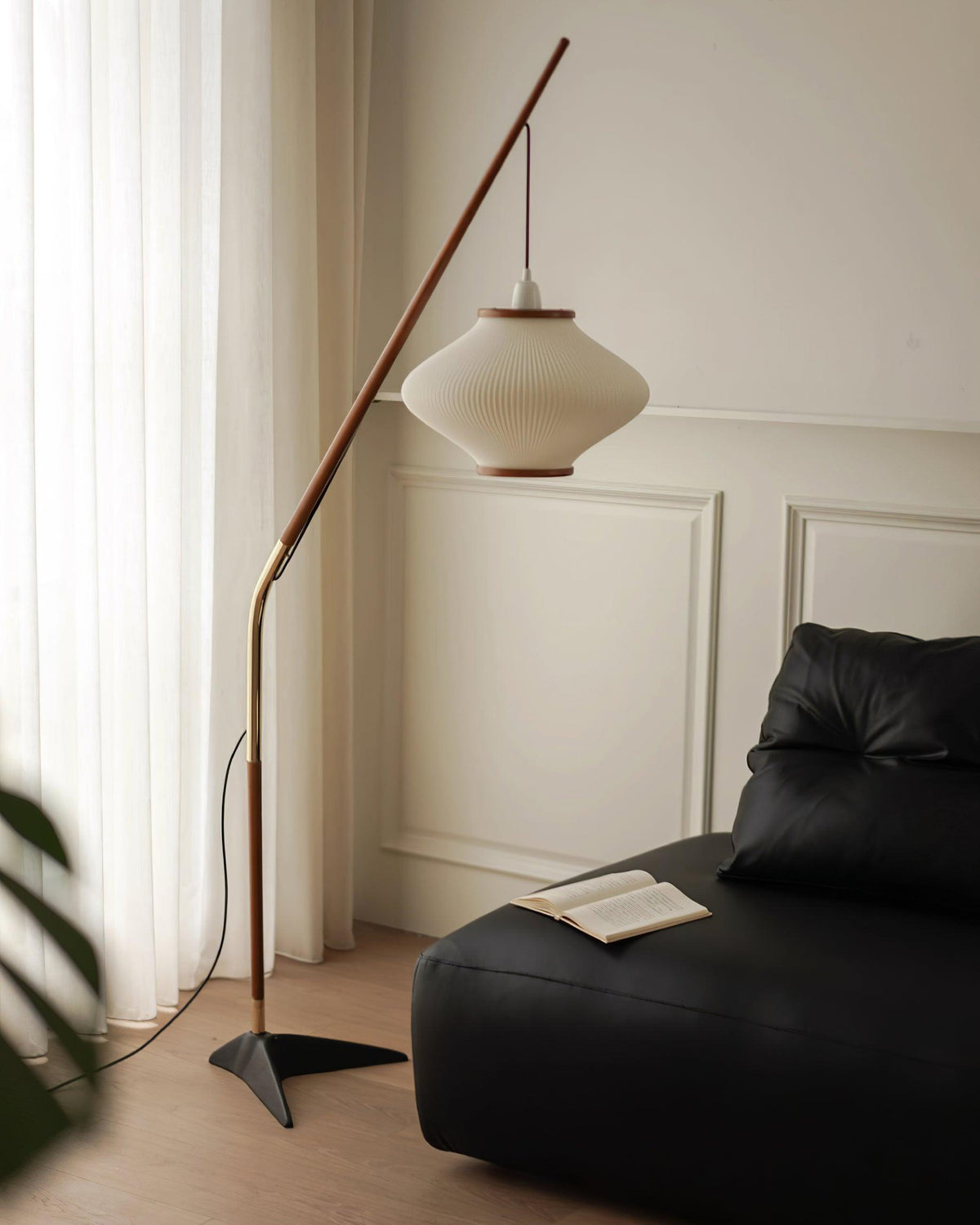 Matsusu Floor Lamp 29.5″ - 66″ — product view 4