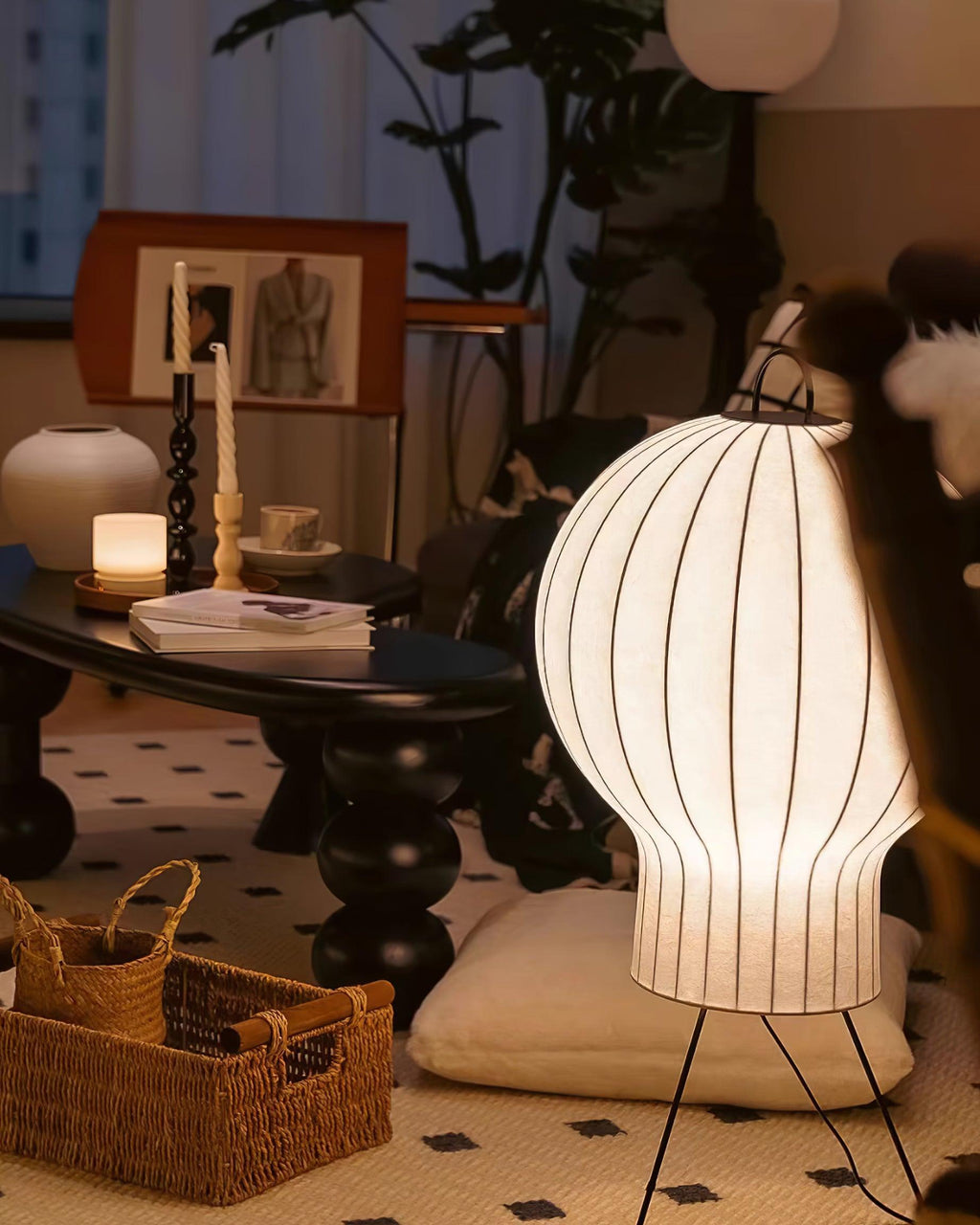 Jellyfish Silk Floor Lamp — product view 27