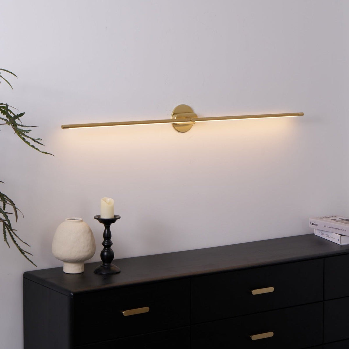 Minimalist Linear Wall Lamp – product view 26