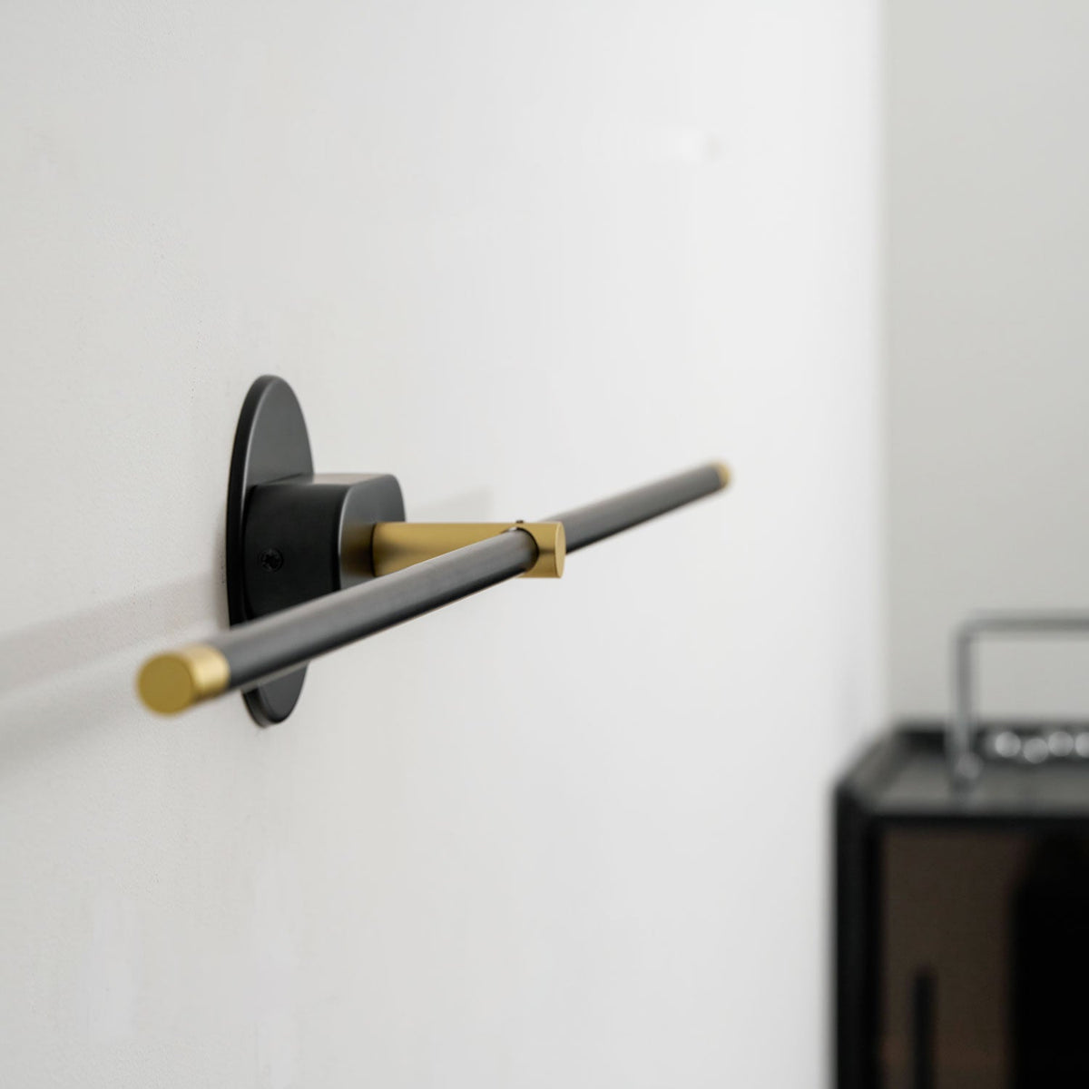 Minimalist Linear Wall Lamp – product view 84