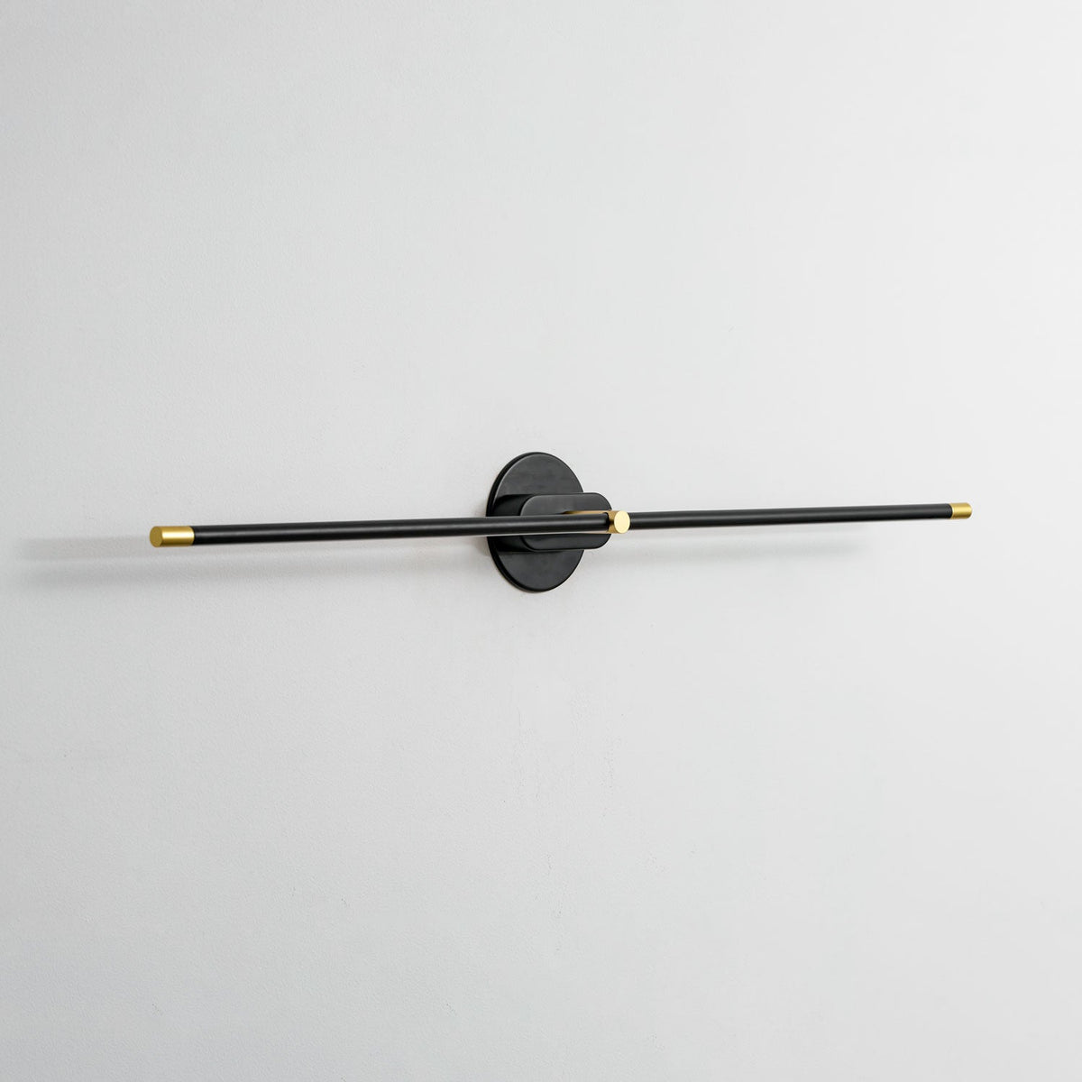 Minimalist Linear Wall Lamp – product view 92