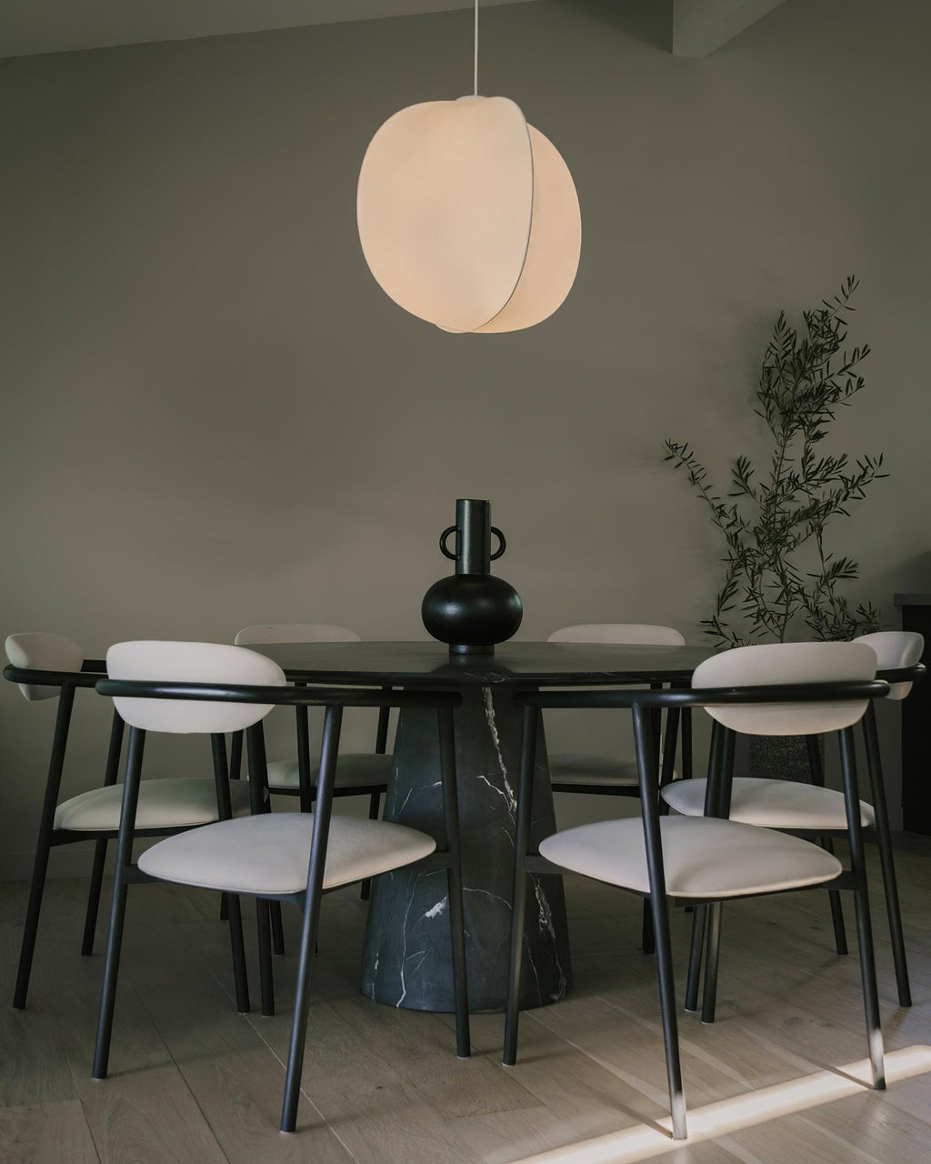 Solaria Metal Pendant Lamp — product view 33