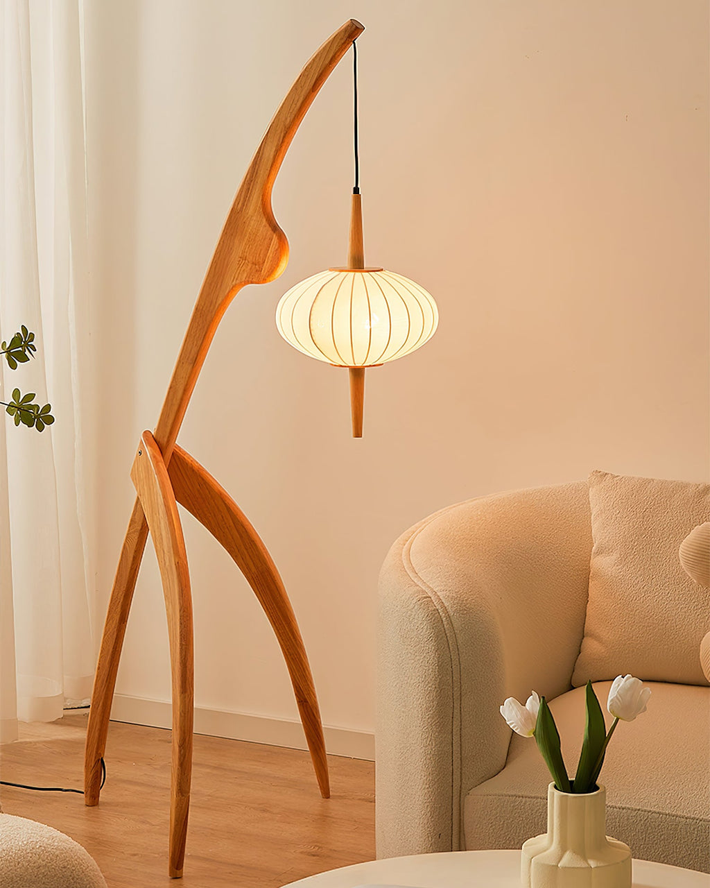 Mante Religieuse Wood Floor Lamp — product view 14