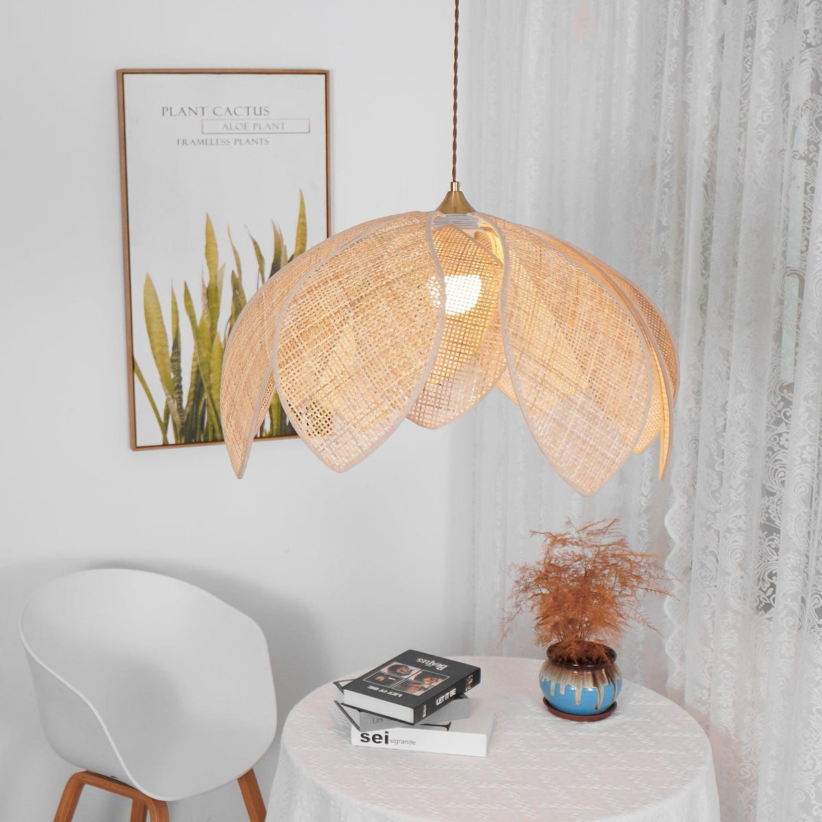 Ritta Metal Pendant Light — product view 9