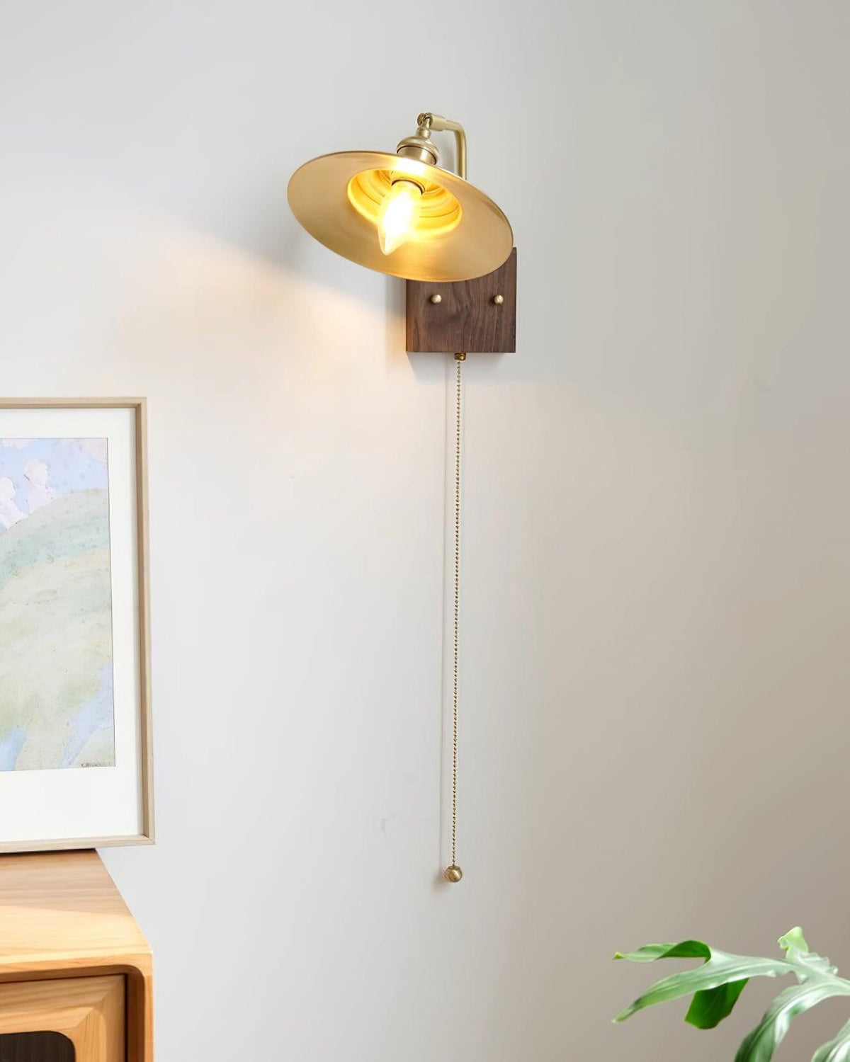 Runia Brass Wall Lamp — product view 11