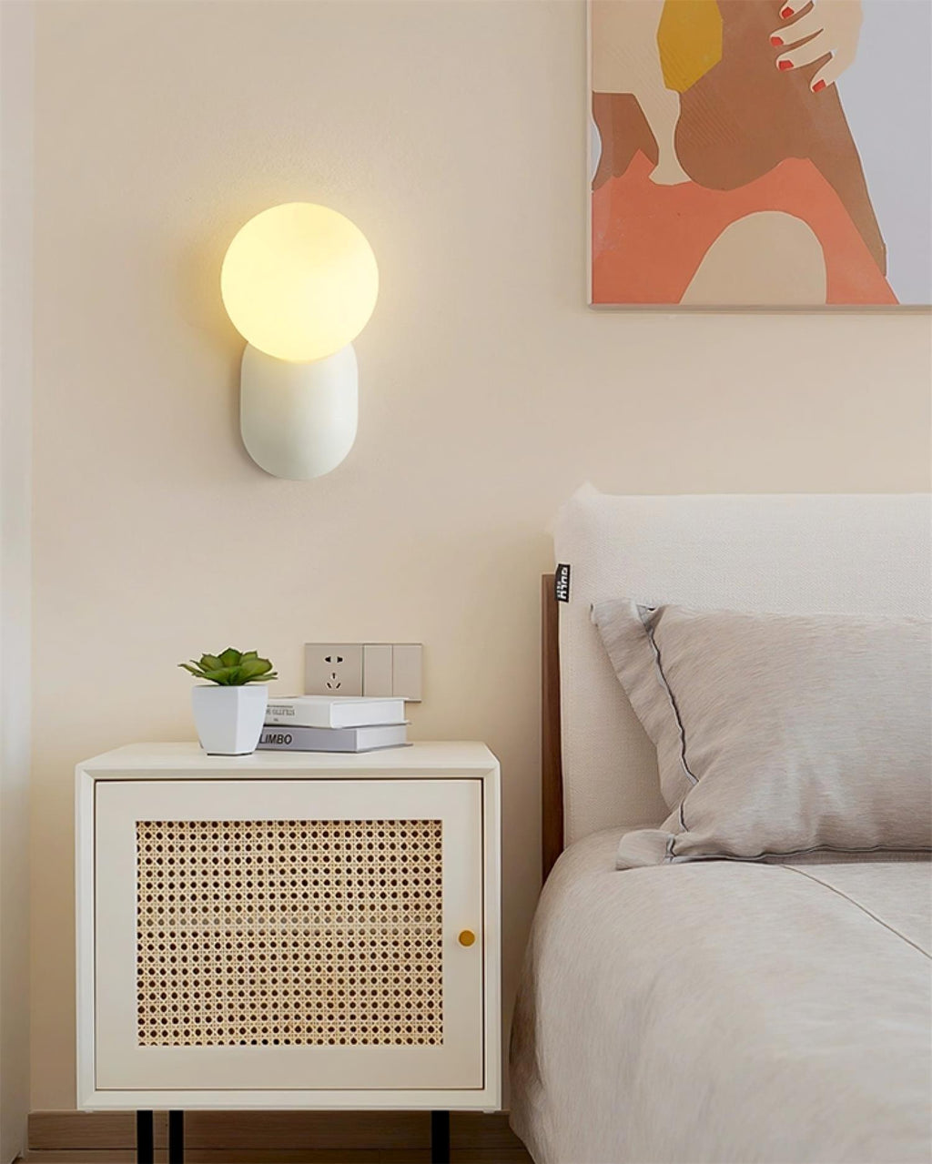 Cantilever Wall Light — product view 9