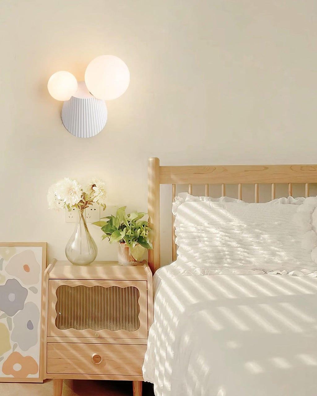 Land Glass Wall Light — product view 8