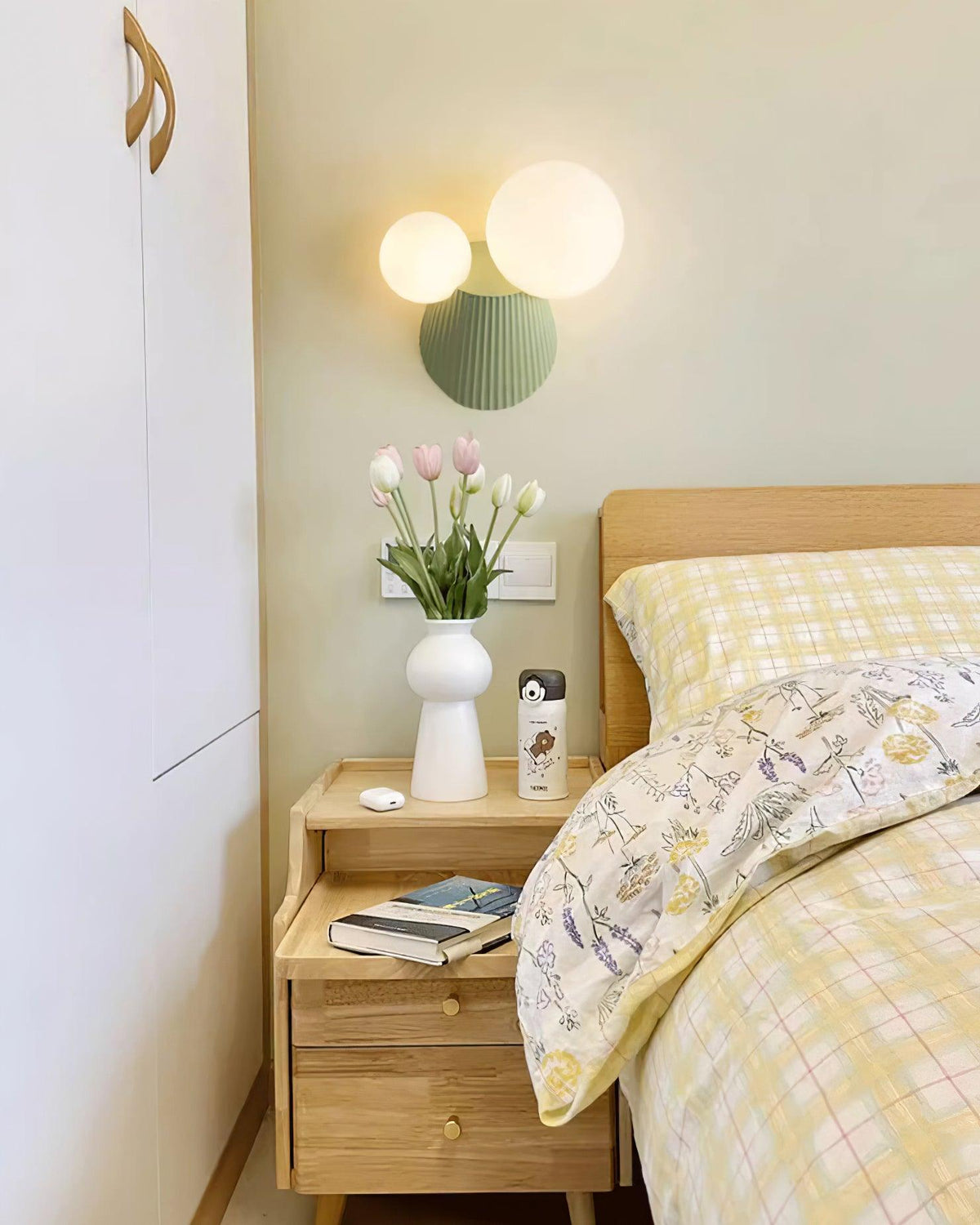 Land Glass Wall Light — product view 10
