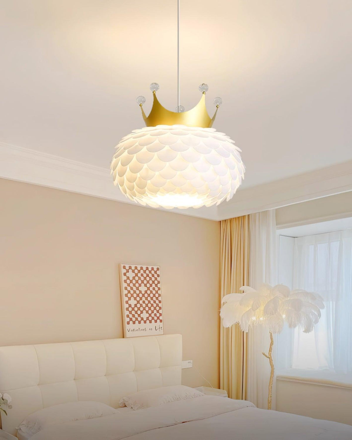 Crown Metal Pendant Lamp — product view 13