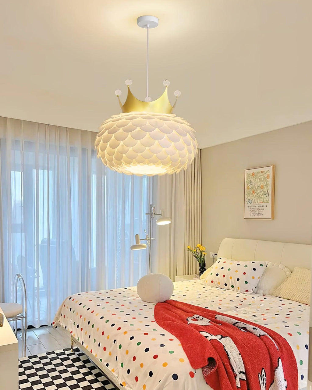 Crown Metal Pendant Lamp — product view 19