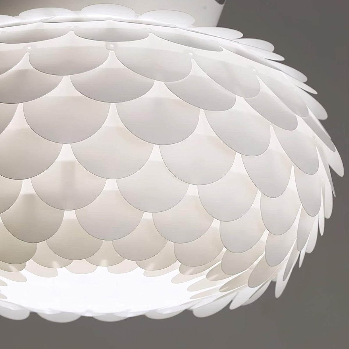 Crown Metal Pendant Lamp — product view 30
