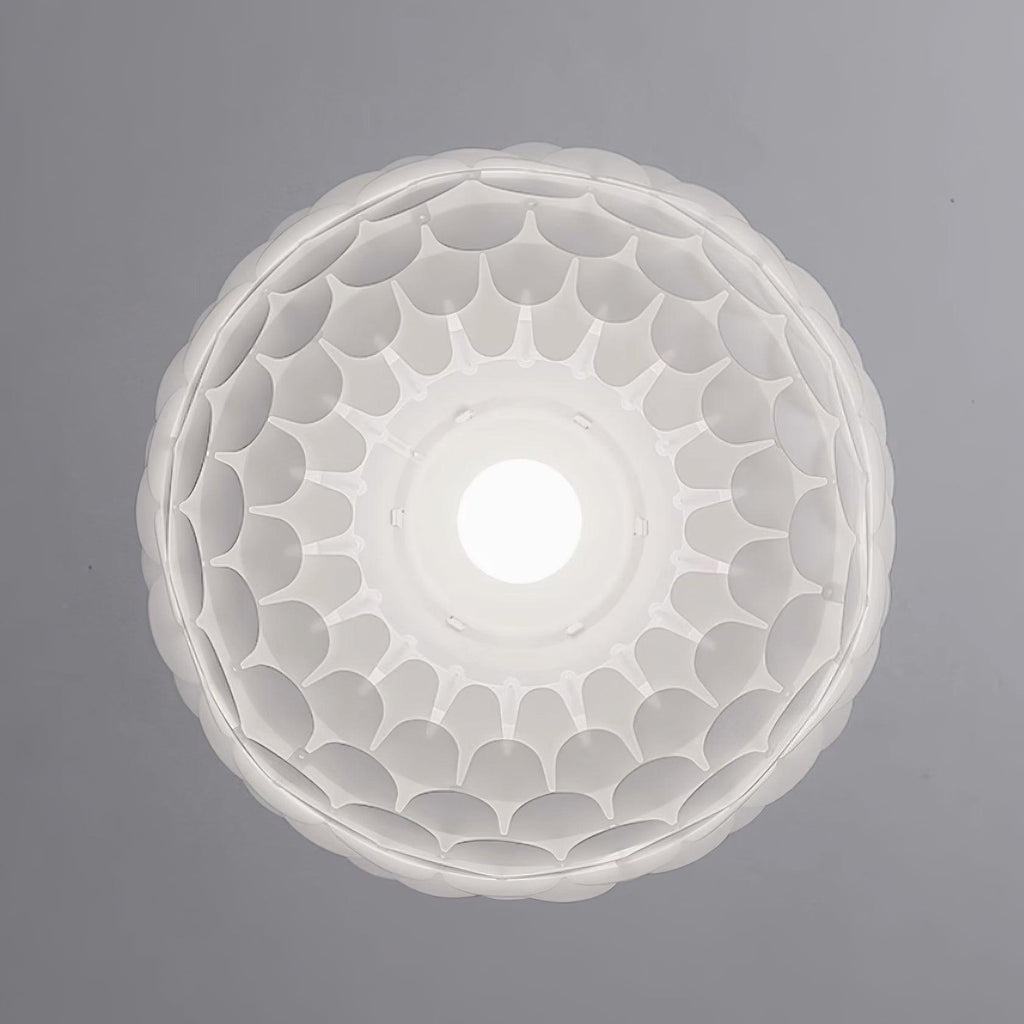 Crown Metal Pendant Lamp — product view 31