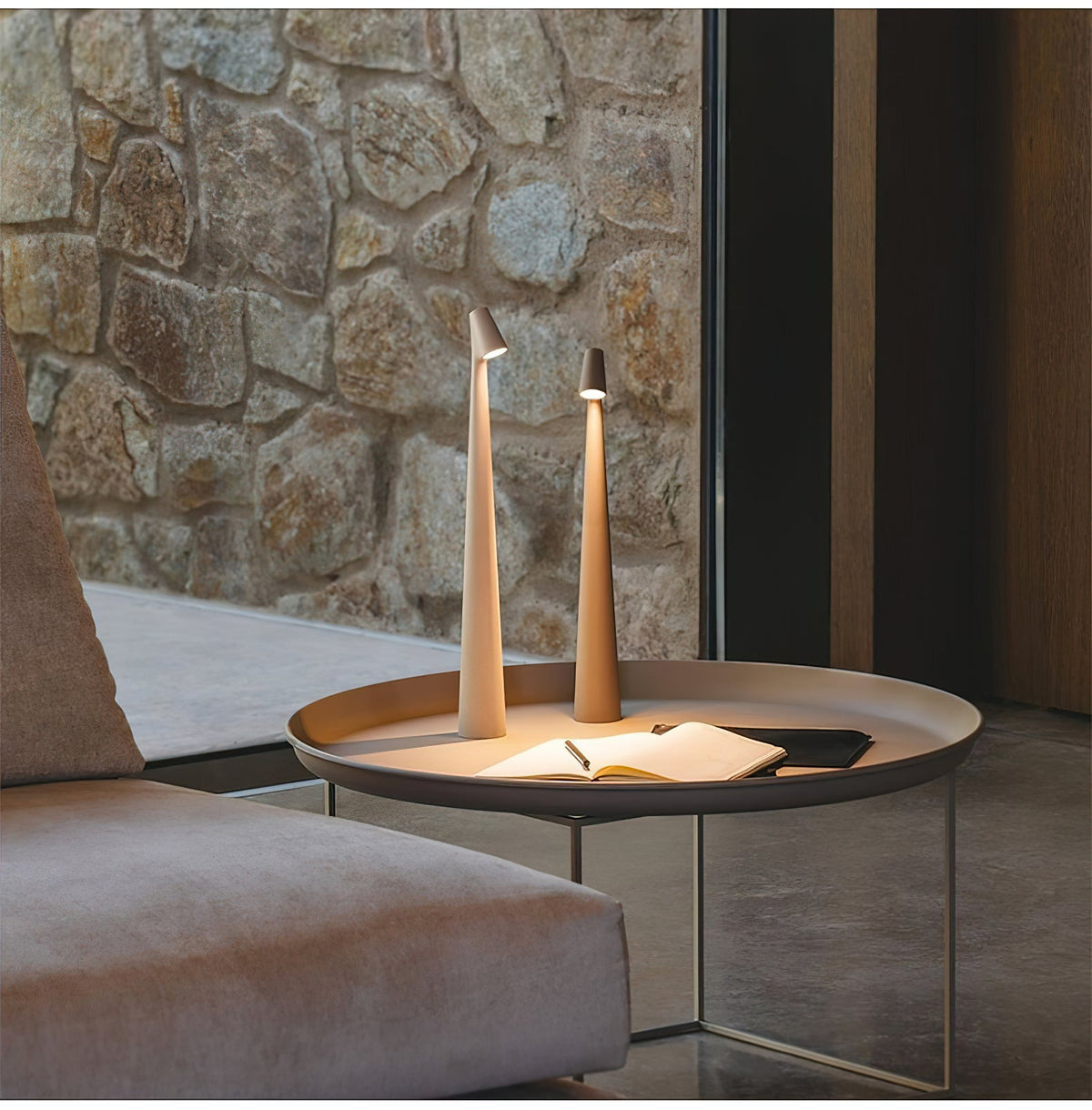 Africa Portable Table Lamp – product view 3