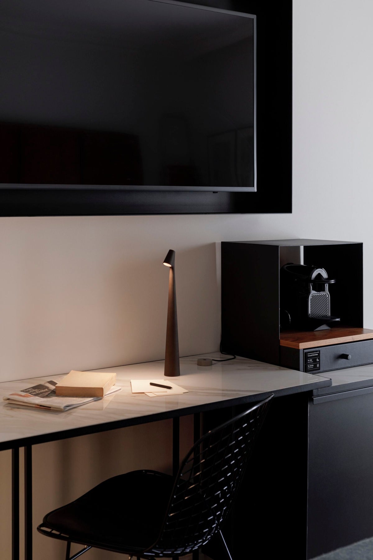Africa Portable Table Lamp – product view 73