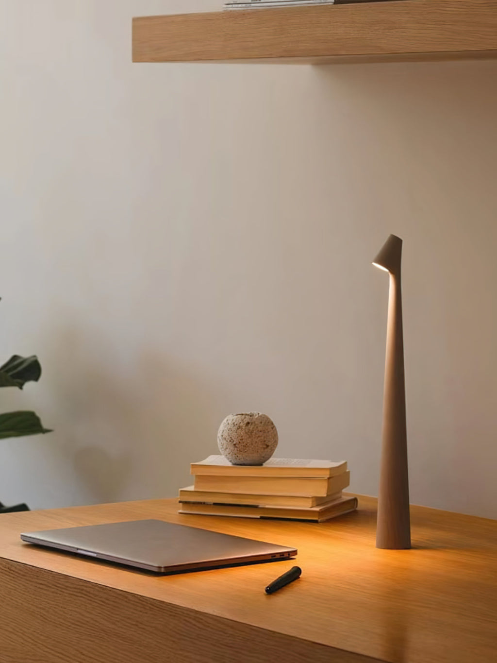 Africa Portable Table Lamp – product view 103