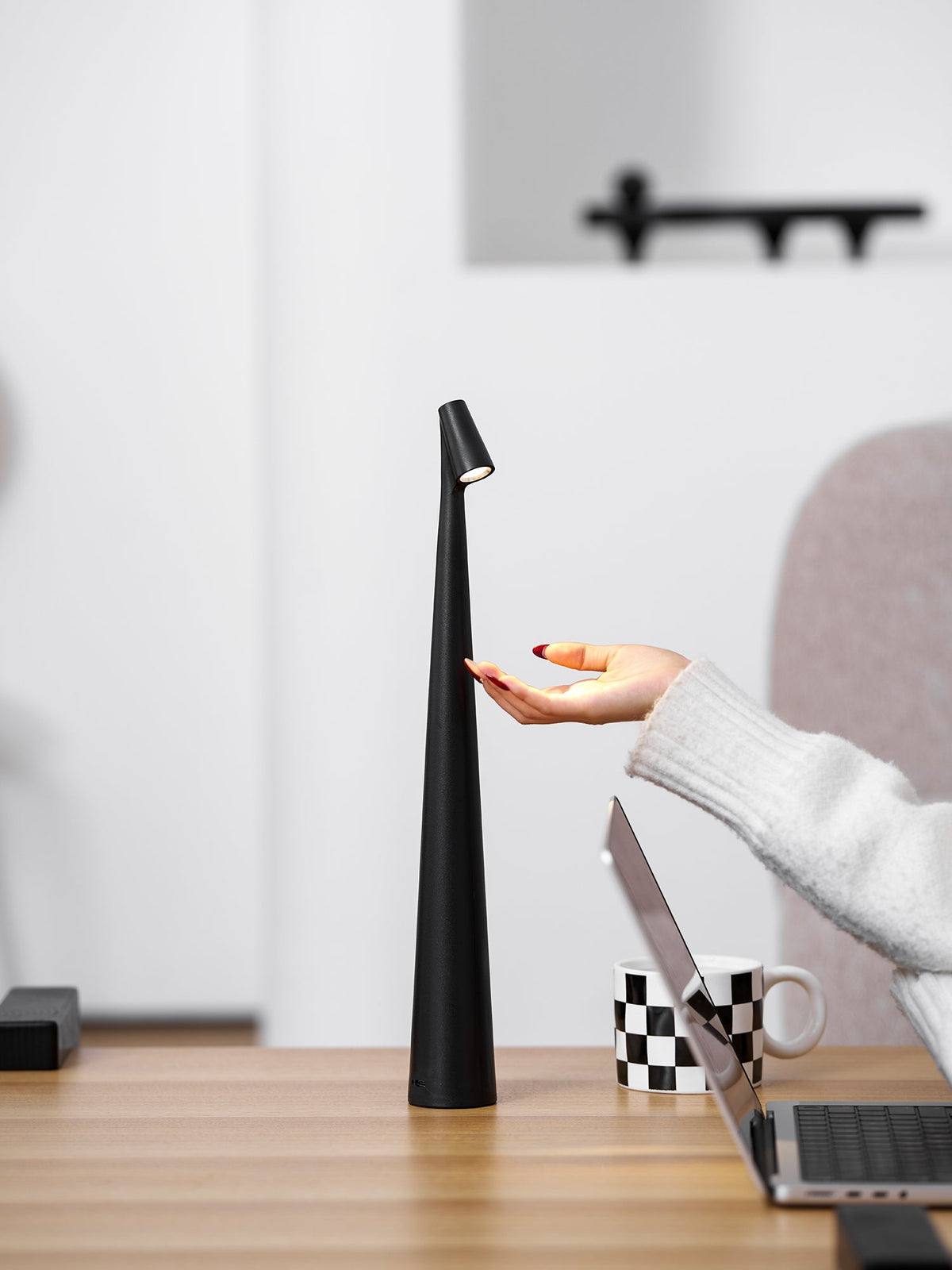 Africa Portable Table Lamp – product view 111