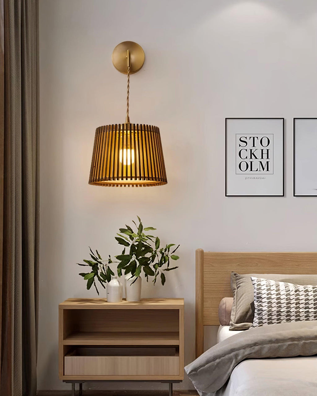 Kitami Wood Wall Lamp — product view 8