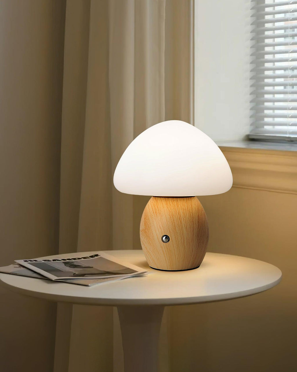 Mushroom Metal Table Lamp — product view 3