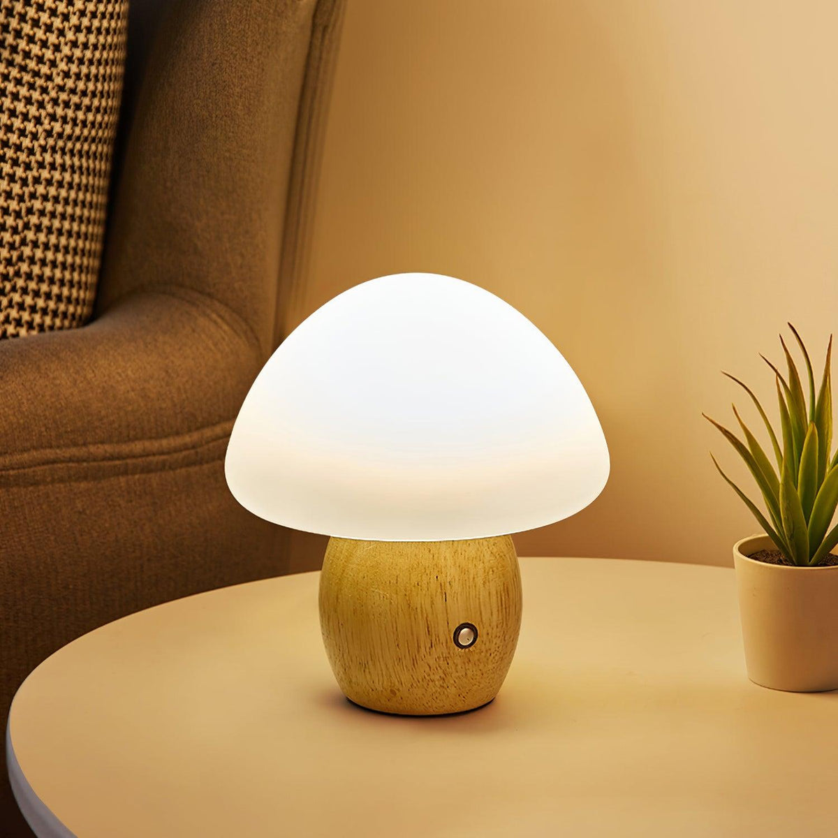 Mushroom Metal Table Lamp — product view 6