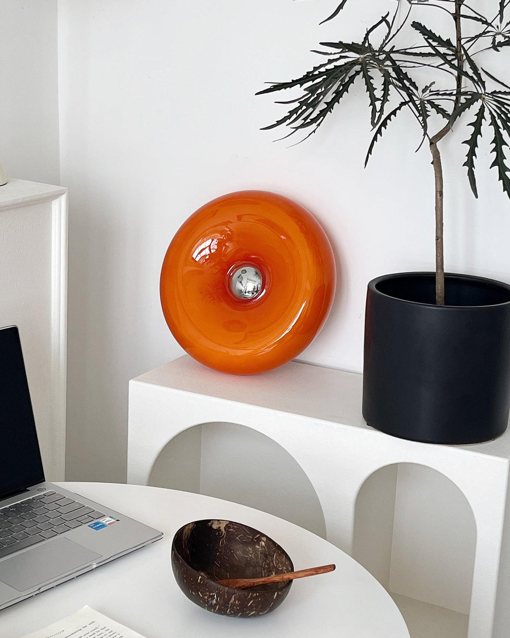 Donuts Glass Table Lamp — product view 25