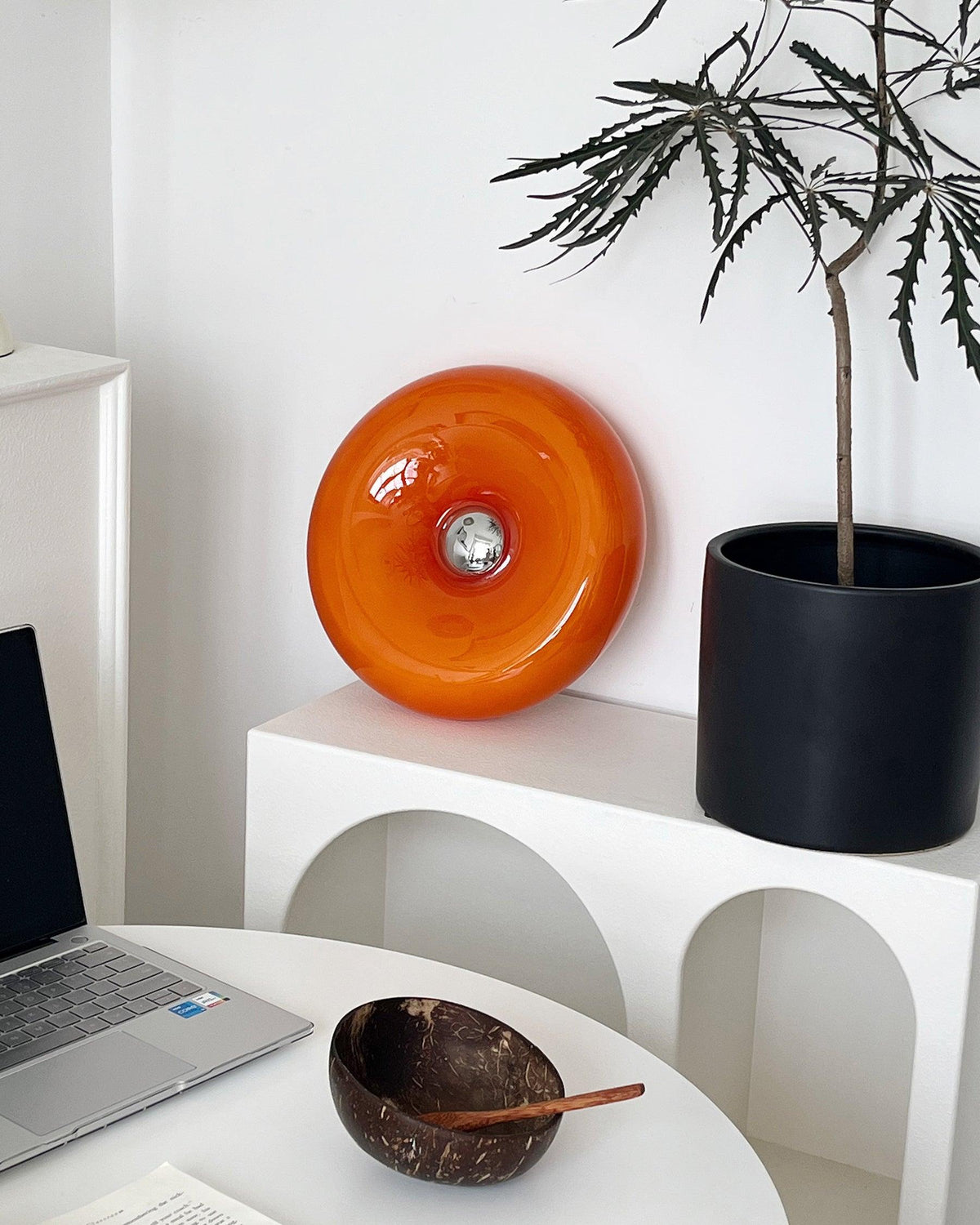 Donuts Glass Table Lamp — product view 25