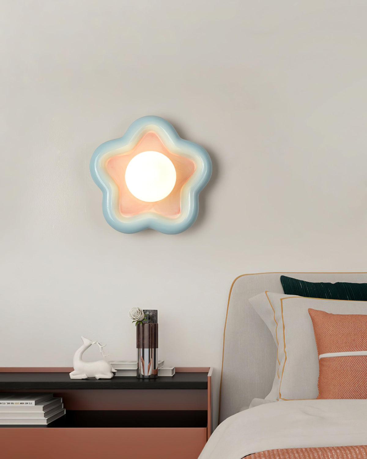 Star Glass Wall Lamp — product view 3