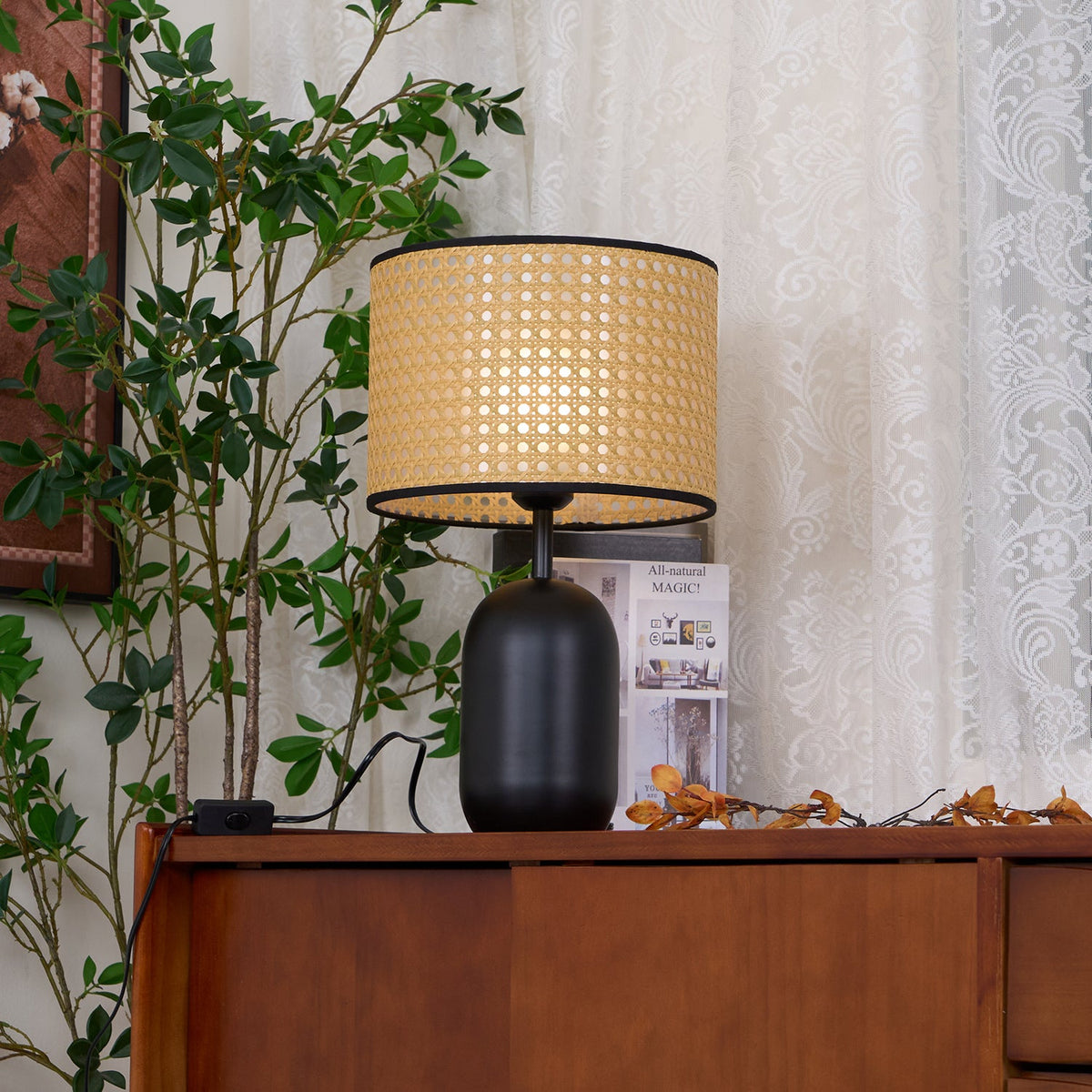 Blakely Metal Table Lamp — product view 4