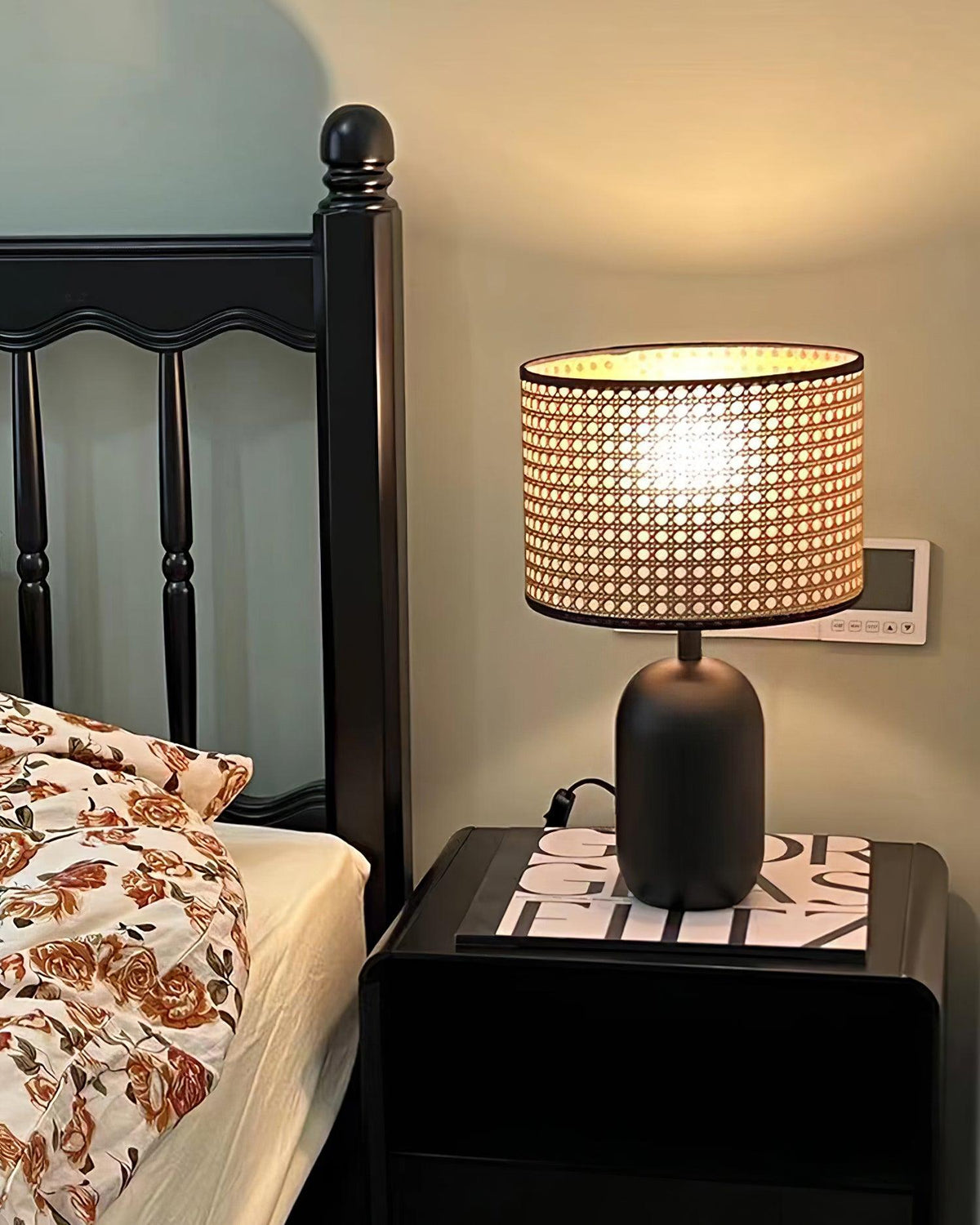 Blakely Metal Table Lamp — product view 14