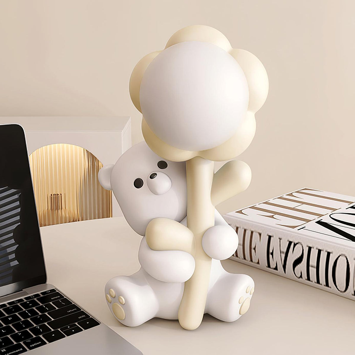 Cartoon Bear Resin Table Lamp — product view 6
