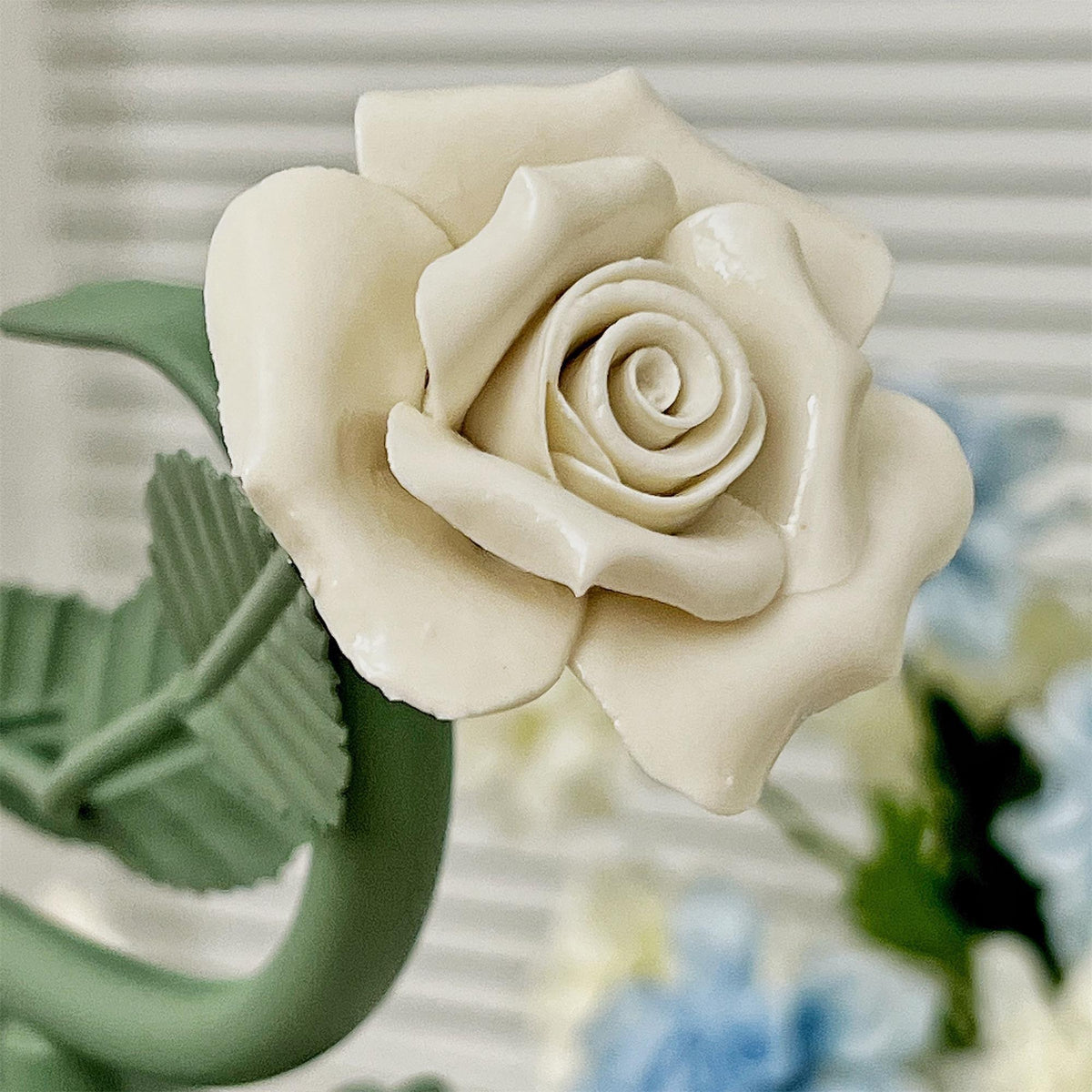 Ron Rose Flower Glass Table Lamp — product view 38