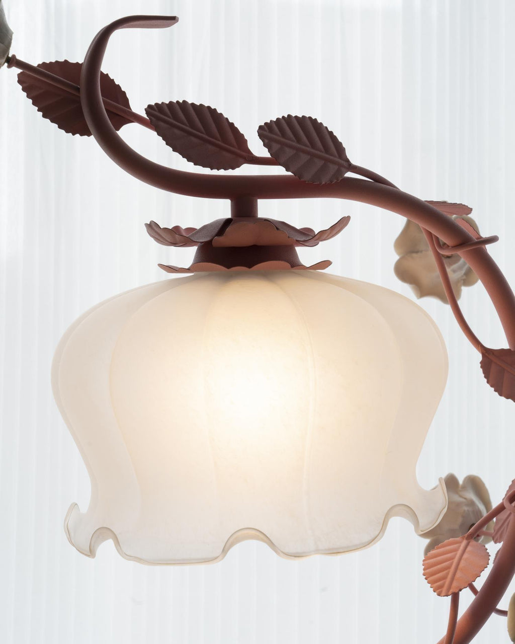 Ron Rose Flower Glass Table Lamp — product view 57