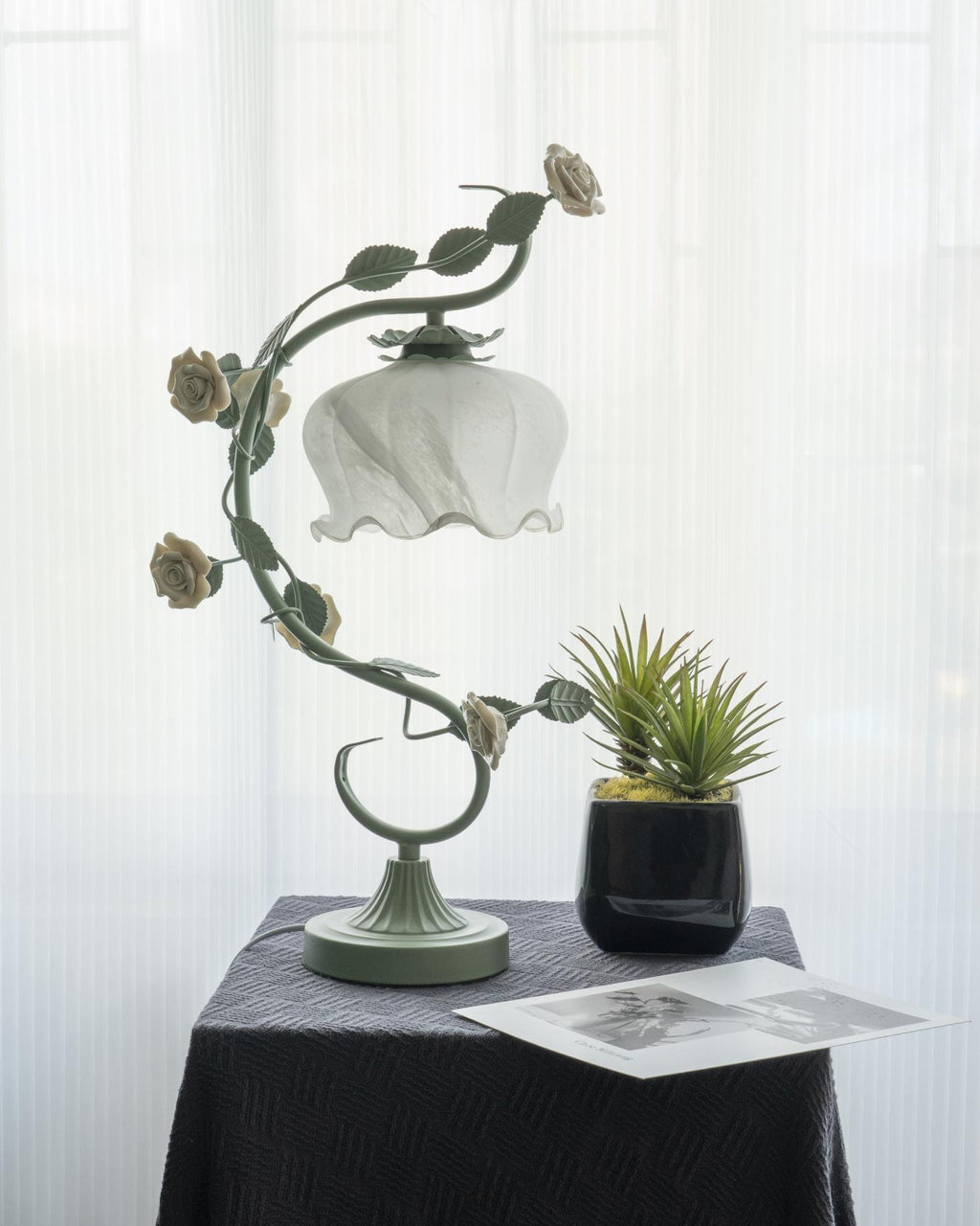 Ron Rose Flower Glass Table Lamp — product view 62