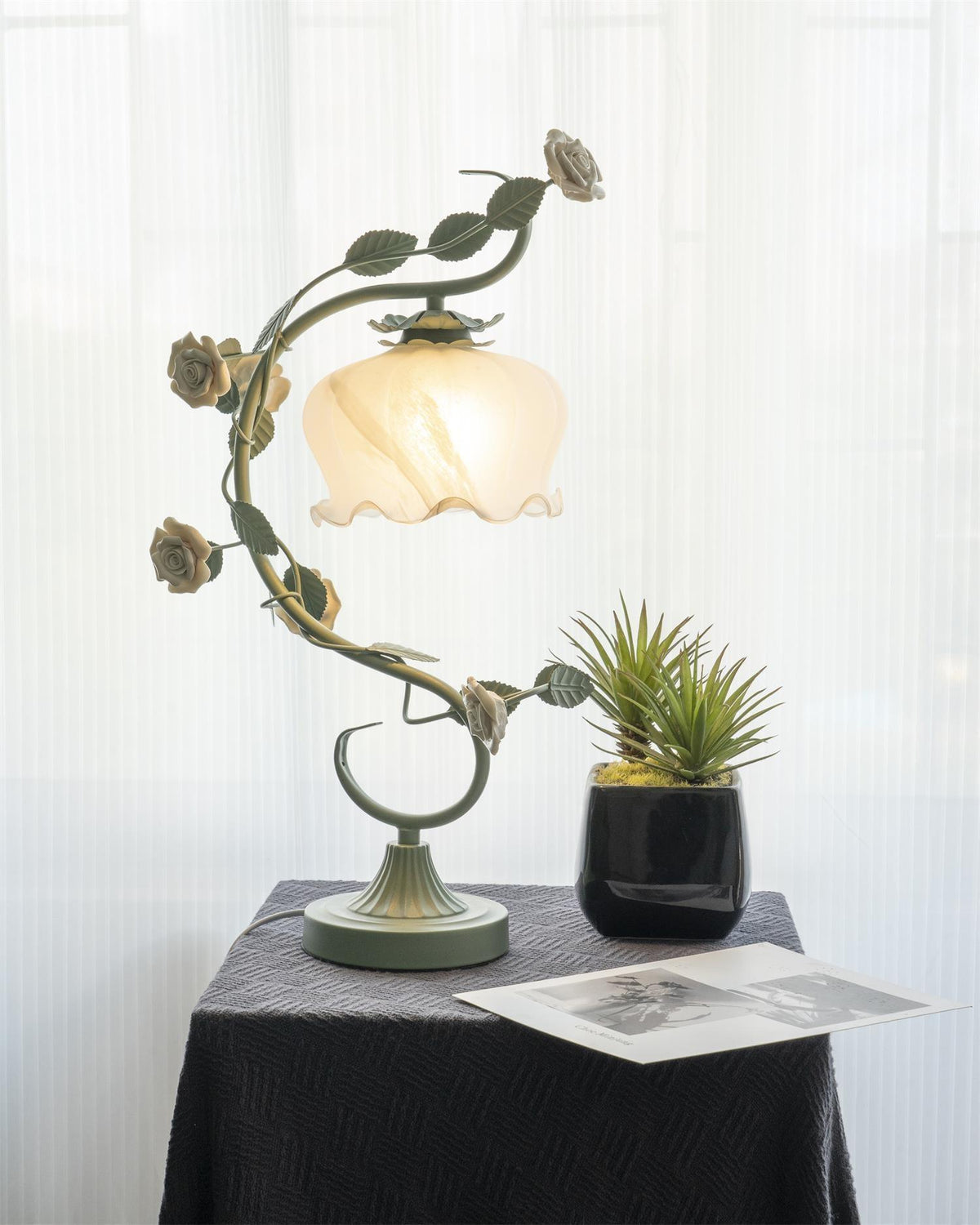 Ron Rose Flower Glass Table Lamp — product view 63