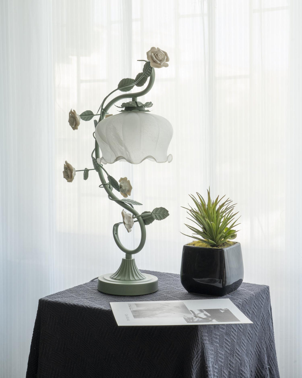 Ron Rose Flower Glass Table Lamp — product view 65