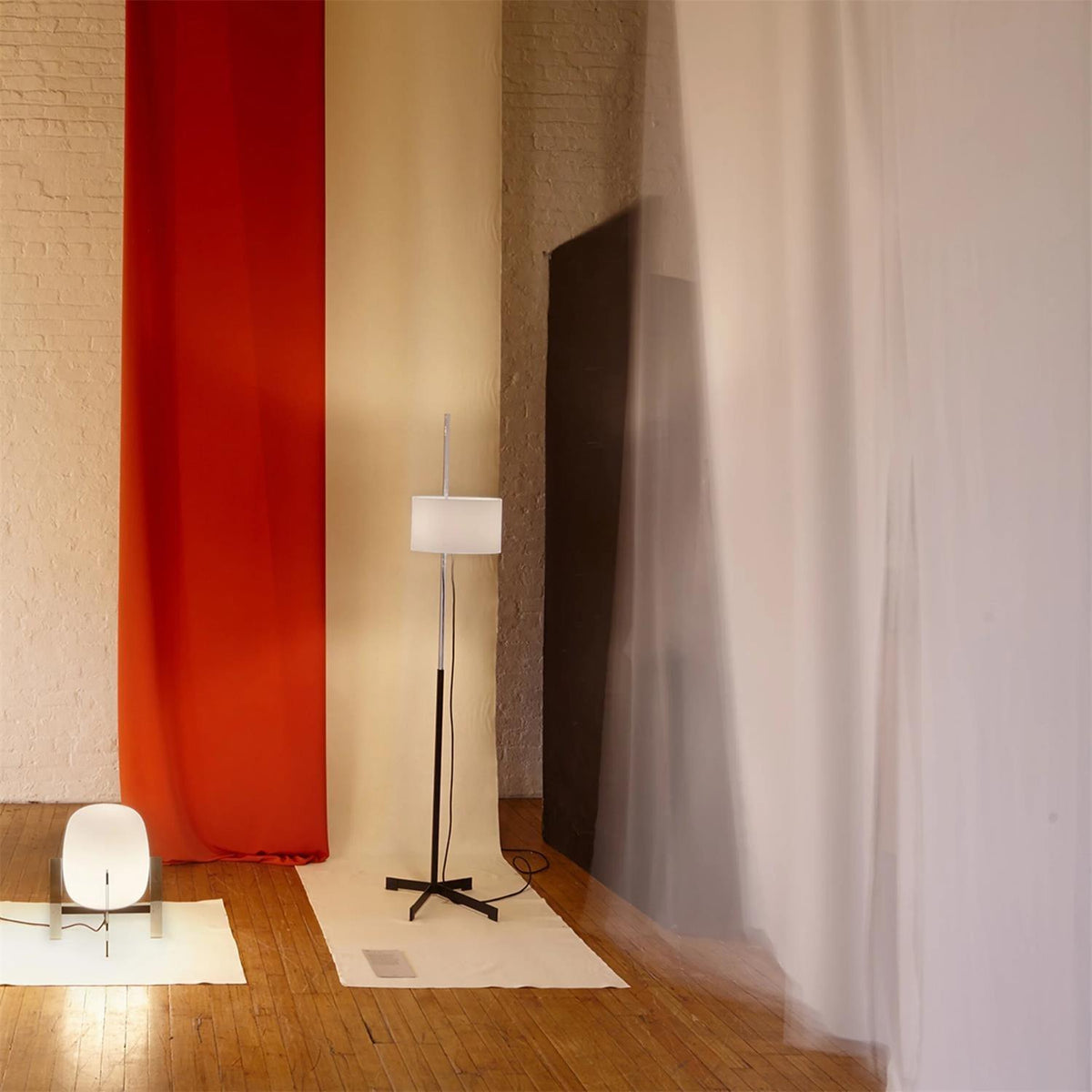 TMC Metal Floor Lamp — product view 16