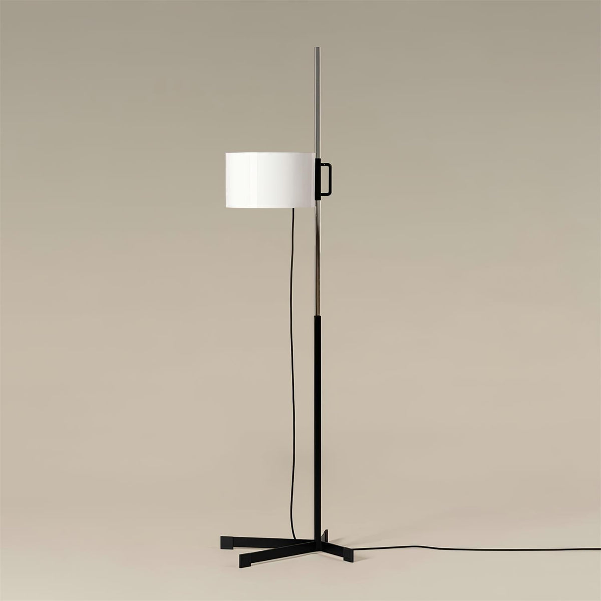 TMC Metal Floor Lamp — product view 18