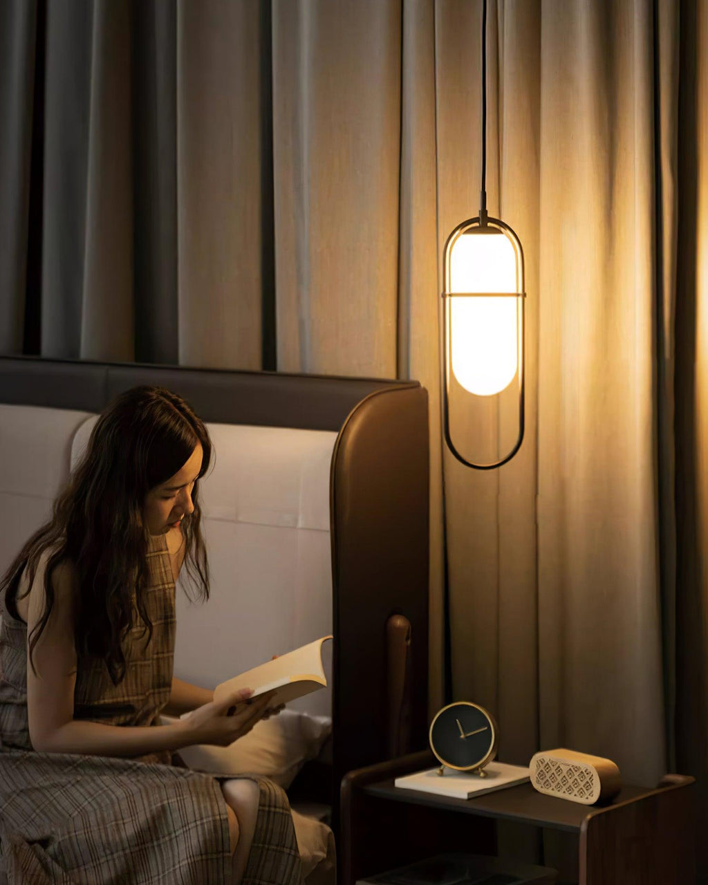 Zesta Glass Pendant Lamp — product view 13