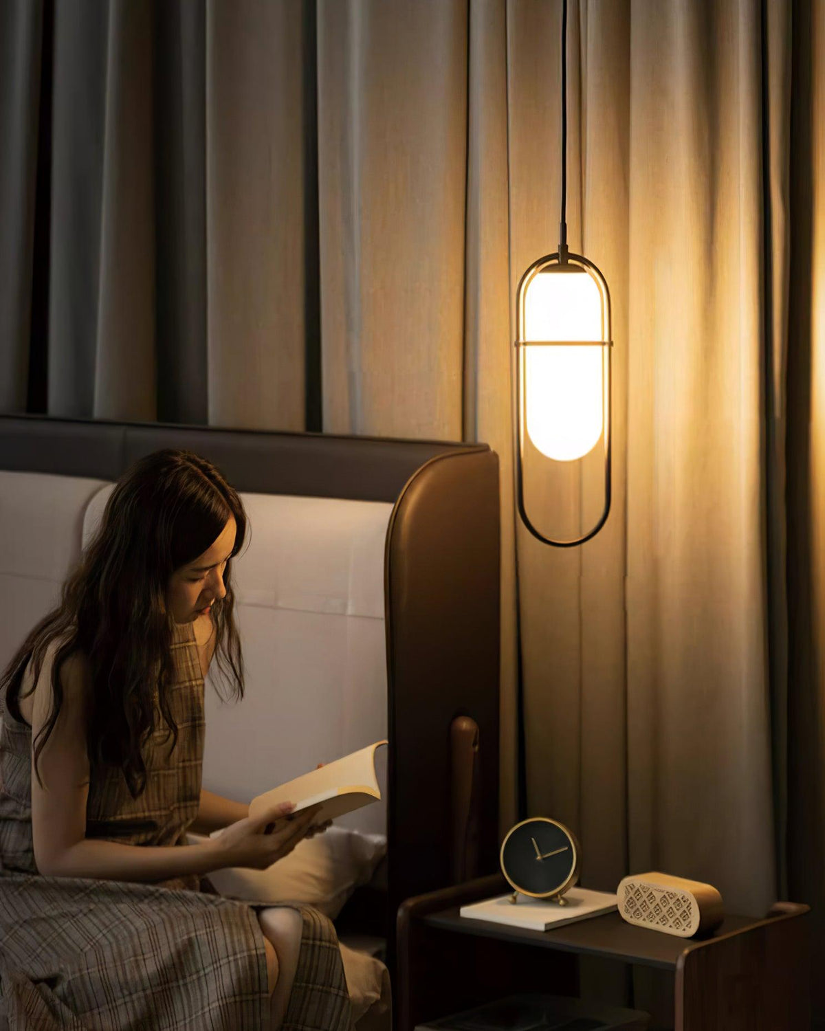 Zesta Glass Pendant Lamp — product view 13