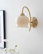 Vintage Mia Brass Wall Lamp — product view 17