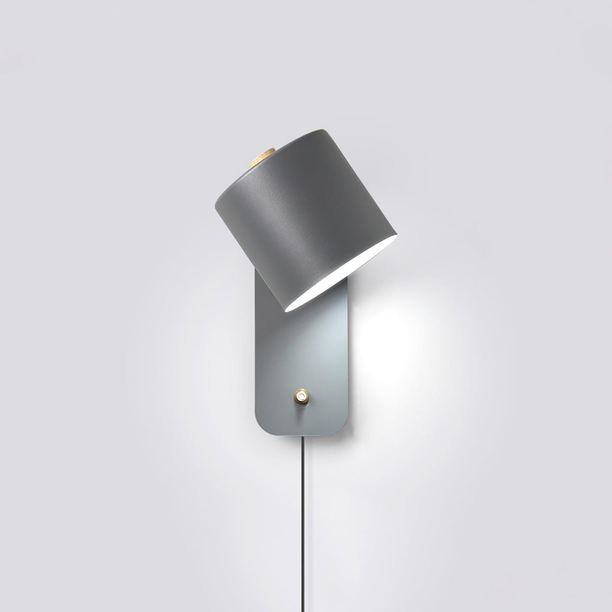 Rotatable Cylinder Plug-in Wall Lamp – product view 13