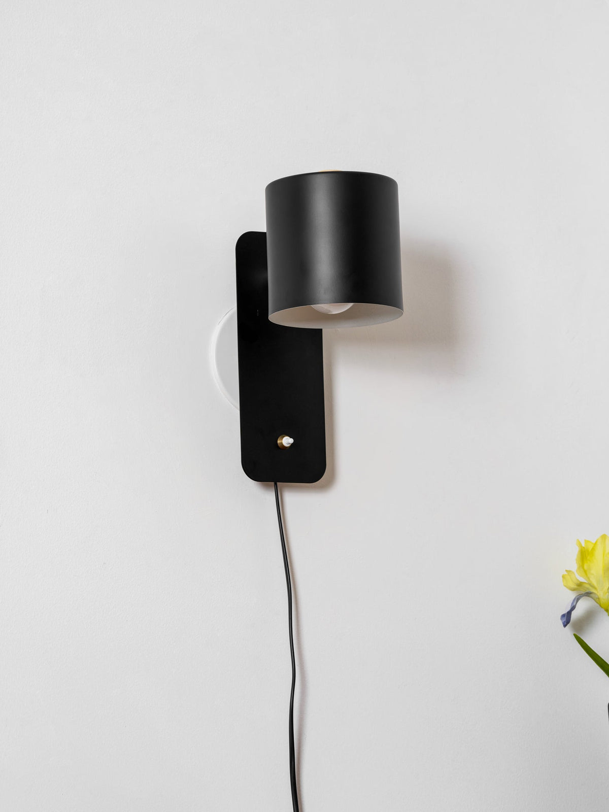 Rotatable Cylinder Plug-in Wall Lamp – product view 28