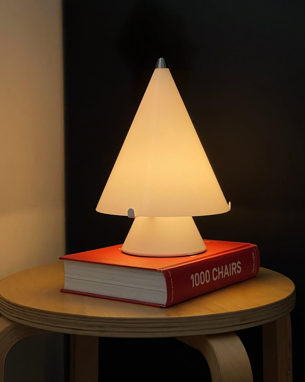 Miza Glass Table Lamp — product view 3