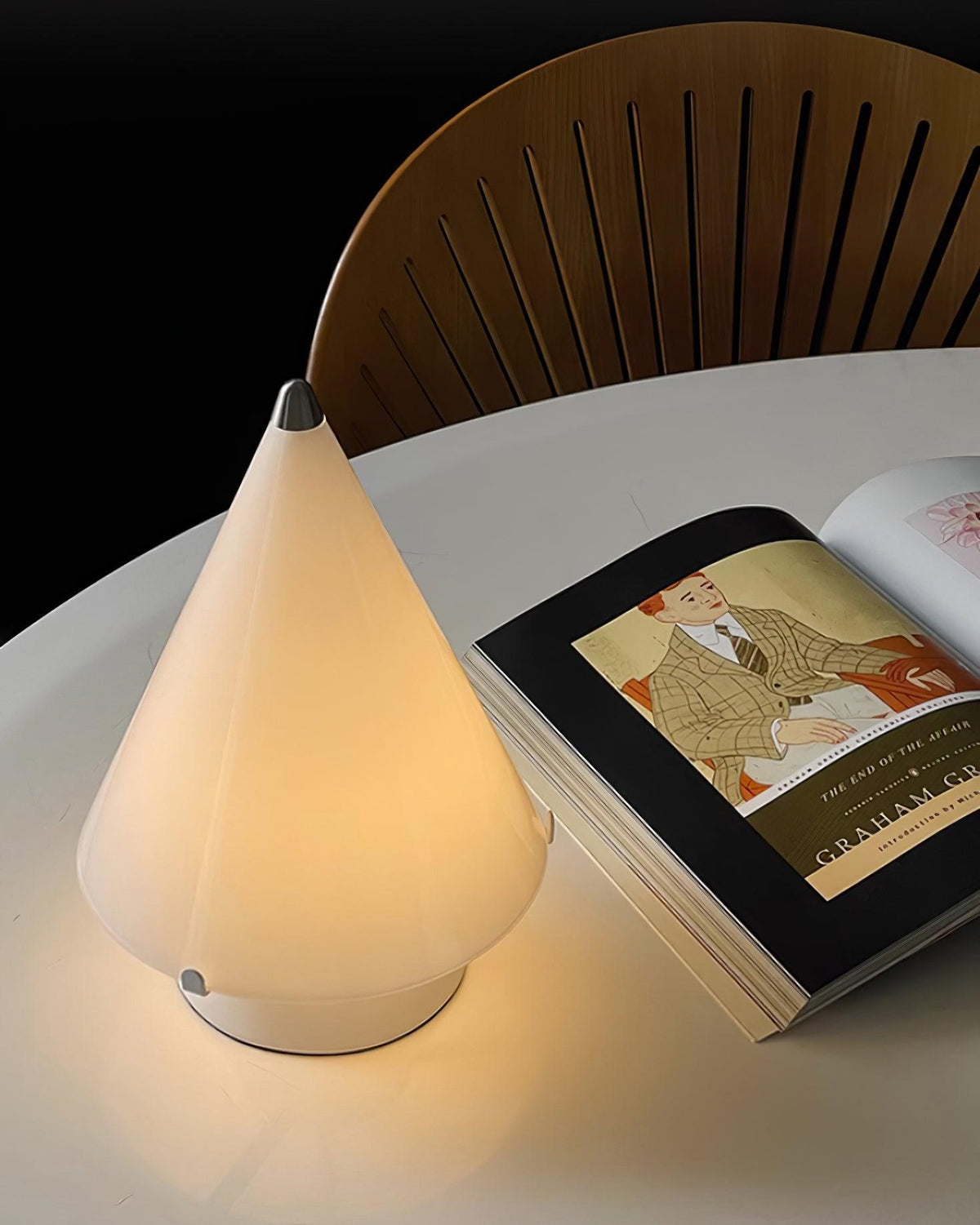 Miza Glass Table Lamp — product view 9